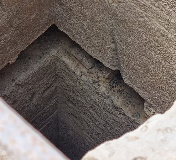 Загадочные вертикальные шахты обнаружили рядом с египетскими пирамидами