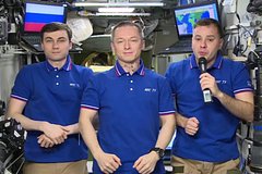 Российские космонавты впервые в истории озвучили тифлокомментарий с борта МКС