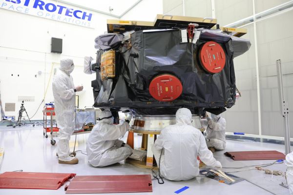 В США на одной ракете в космос отправлено сразу три исследовательских миссии: IMAP, CGO и SWFO-L1. Их обзор и видео запуска.