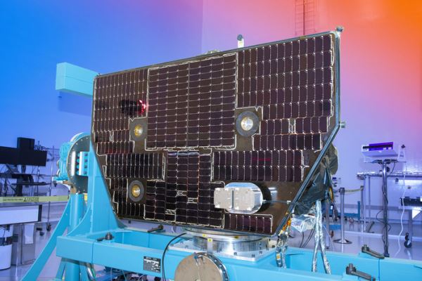 В США на одной ракете в космос отправлено сразу три исследовательских миссии: IMAP, CGO и SWFO-L1. Их обзор и видео запуска.