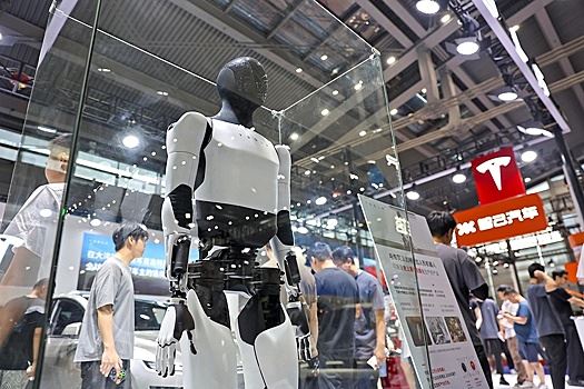 Планы Маска по отправке человекоподобных роботов на Марс оценили