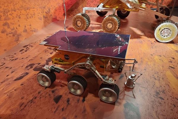 Были ли люди на Луне: доказательства и опровержения