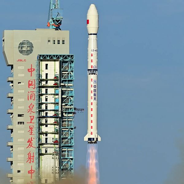 В Китае запущен метеорологический спутник «Фенъюнь-3Н»