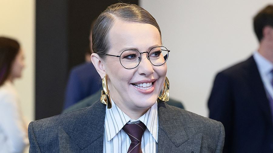 СМИ сообщили о планах Собчак по получению ВНЖ в Испании