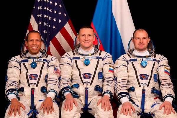 Экипажи к полёту готовы