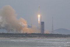 Китай запустил 13-ю группу низкоорбитальных спутников