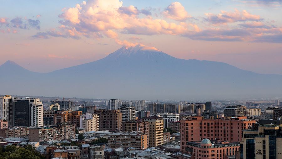 Армения рассчитывает по итогам года принять миллион туристов из России