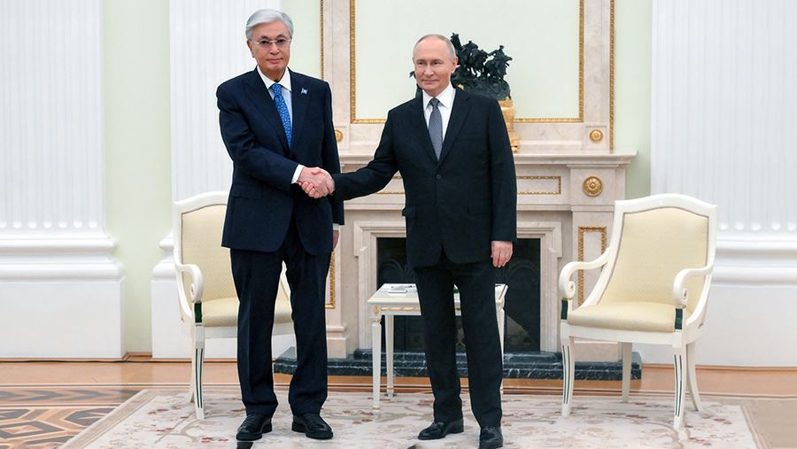 Путин поблагодарил Токаева за визит в Москву